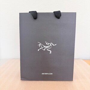 🌹New🌹Authentic Arc'teryx Signature Gift Bag